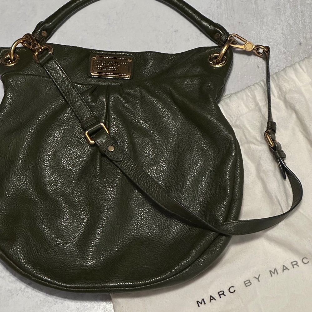 Marc by Marc Jacob Classic Q Hillier Hobo EUC